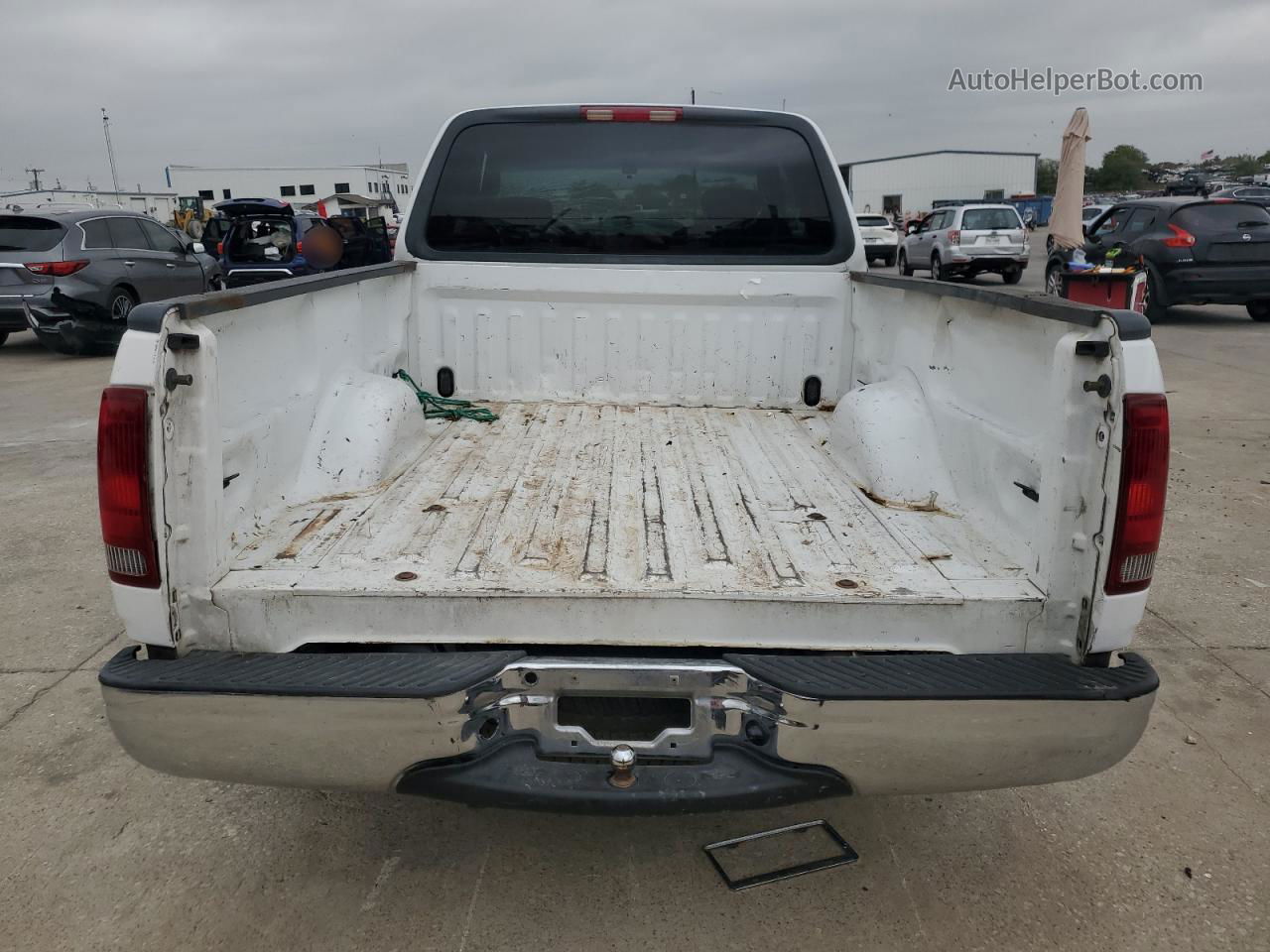 2001 Ford F150  White vin: 1FTZX17281NB61555