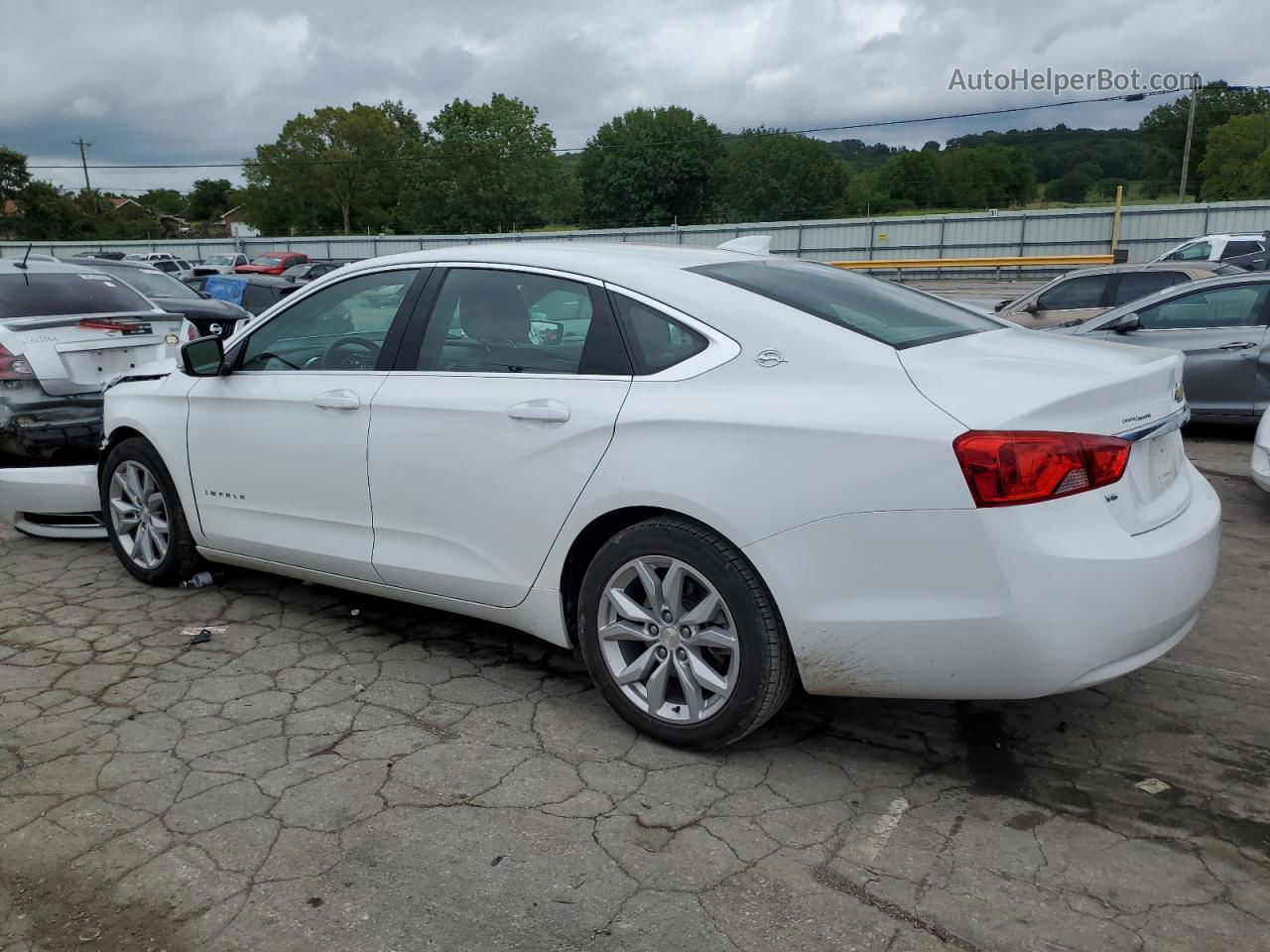 2017 Chevrolet Impala Lt White vin: 1G1105S32HU115558