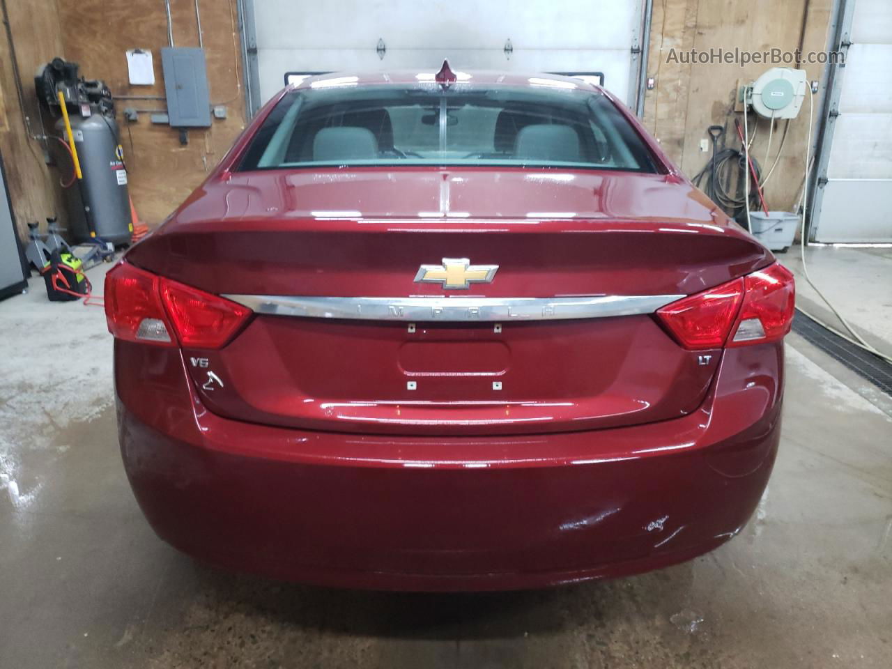 2017 Chevrolet Impala Lt Красный vin: 1G1105S36HU130628