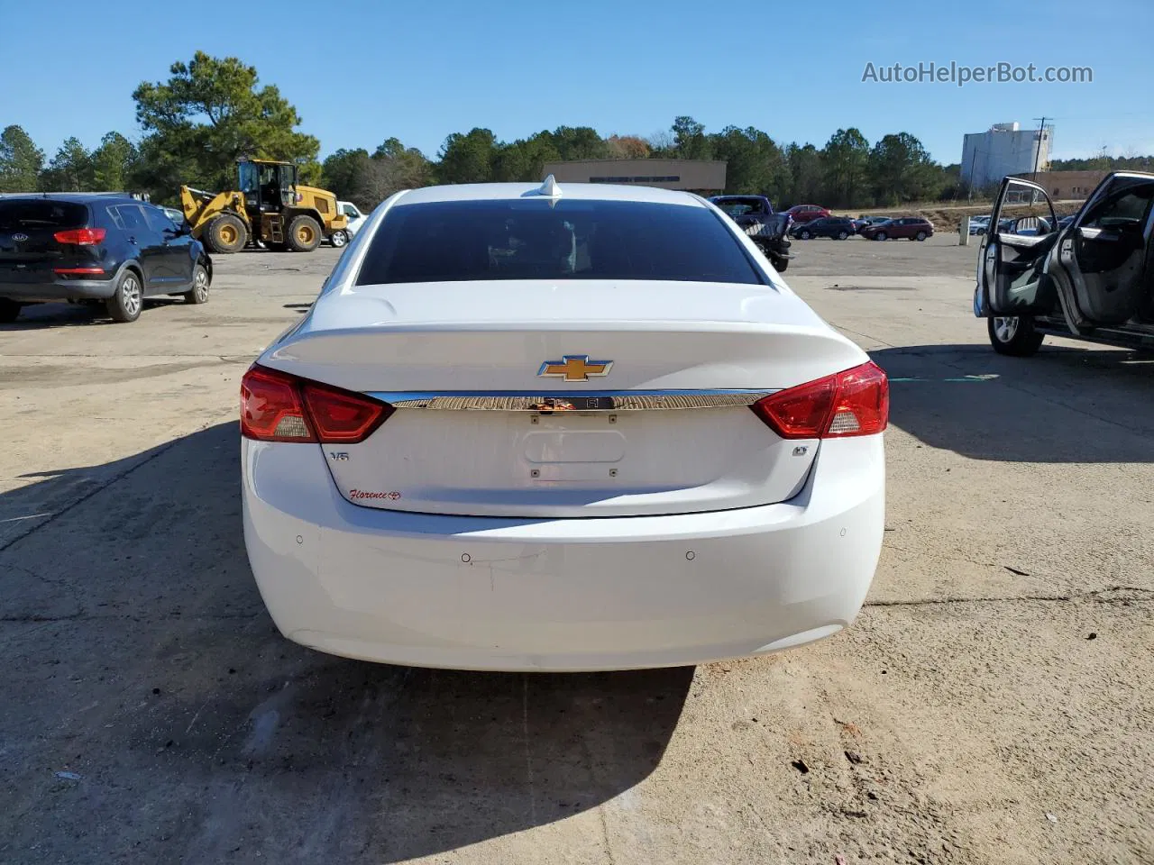 2017 Chevrolet Impala Lt White vin: 1G1105S37HU114681