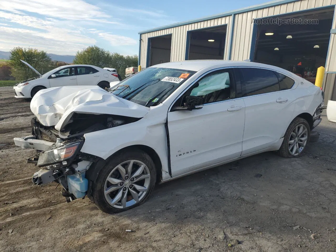 2017 Chevrolet Impala Lt White vin: 1G1105S38HU128119