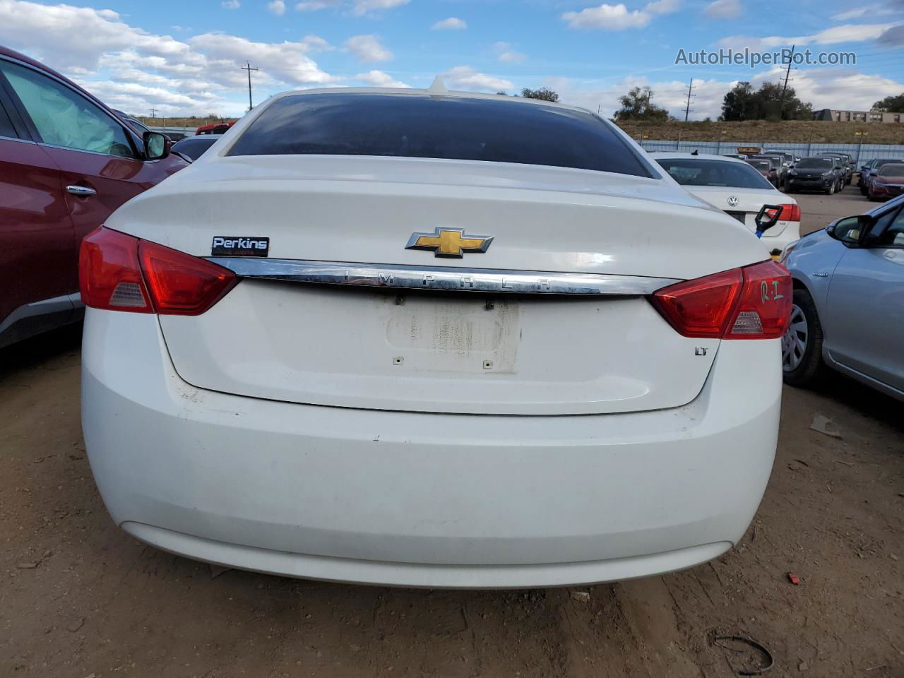 2014 Chevrolet Impala Lt White vin: 1G1125S33EU112643