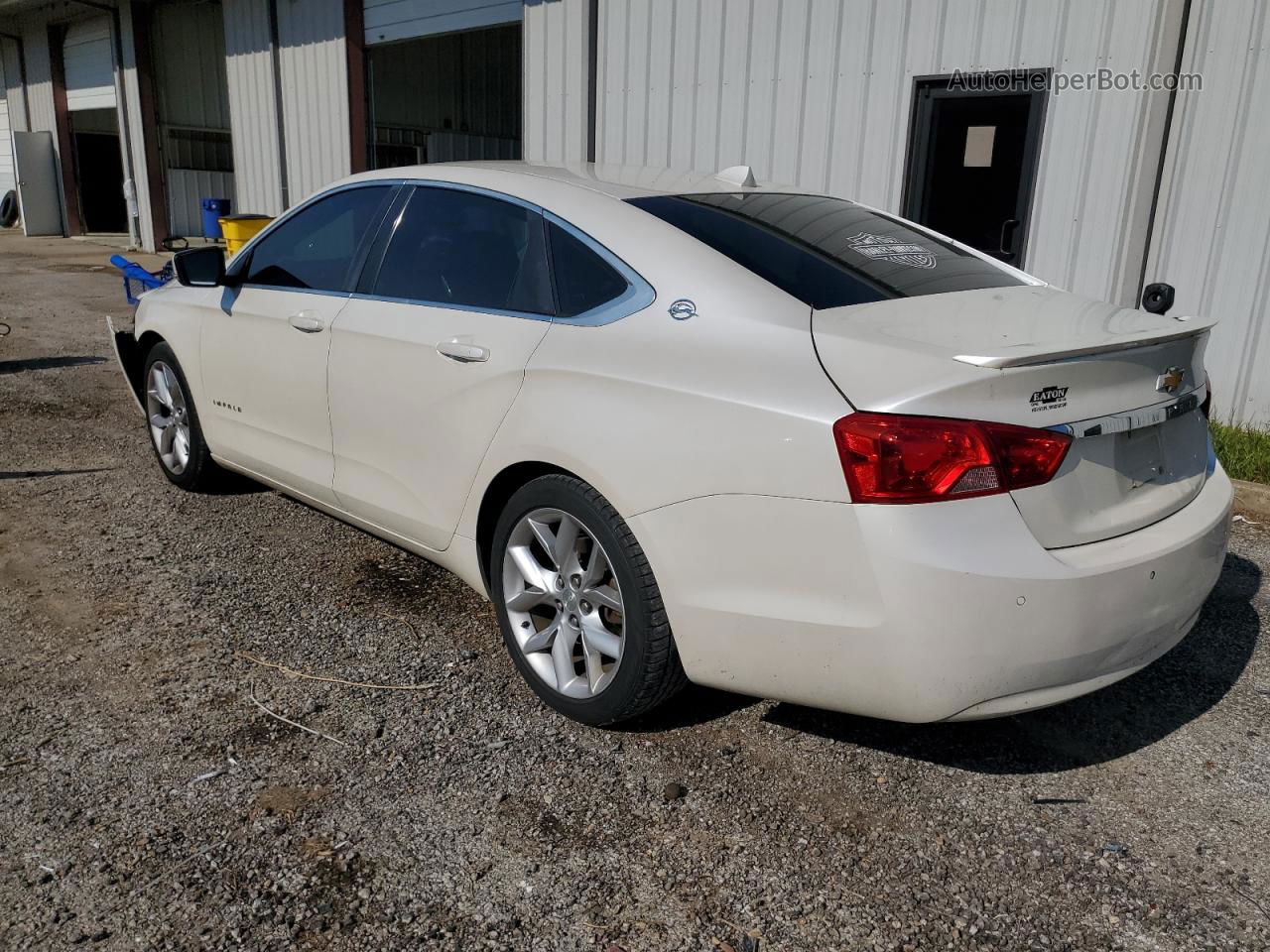 2014 Chevrolet Impala Lt White vin: 1G1125S3XEU114082