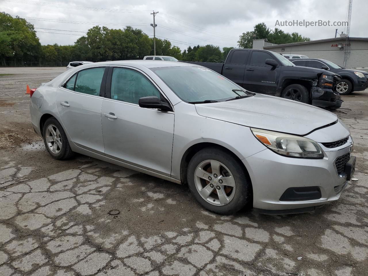 2015 Chevrolet Malibu Ls Silver vin: 1G11B5SL6FF235181