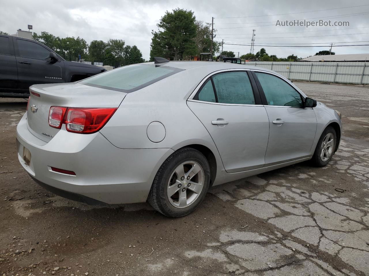 2015 Chevrolet Malibu Ls Silver vin: 1G11B5SL6FF235181