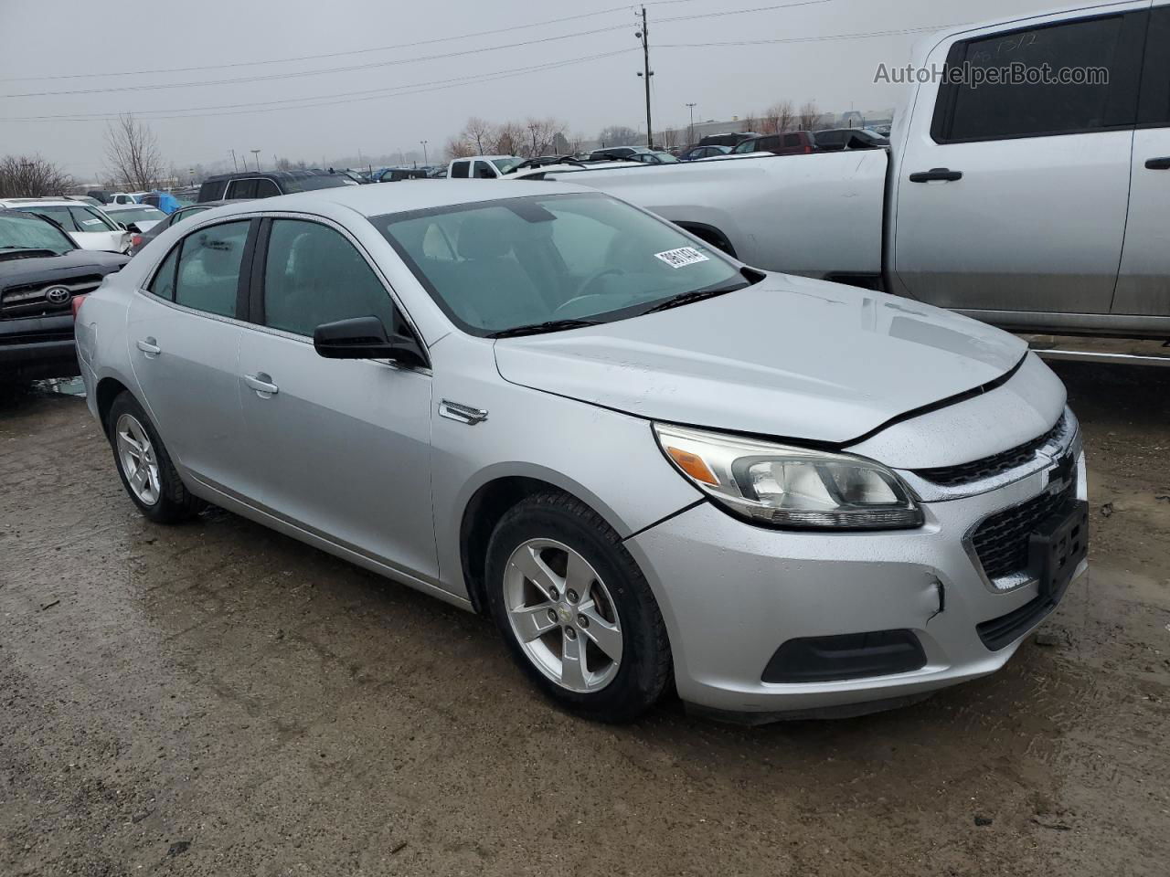 2015 Chevrolet Malibu Ls Silver vin: 1G11B5SLXFF109633