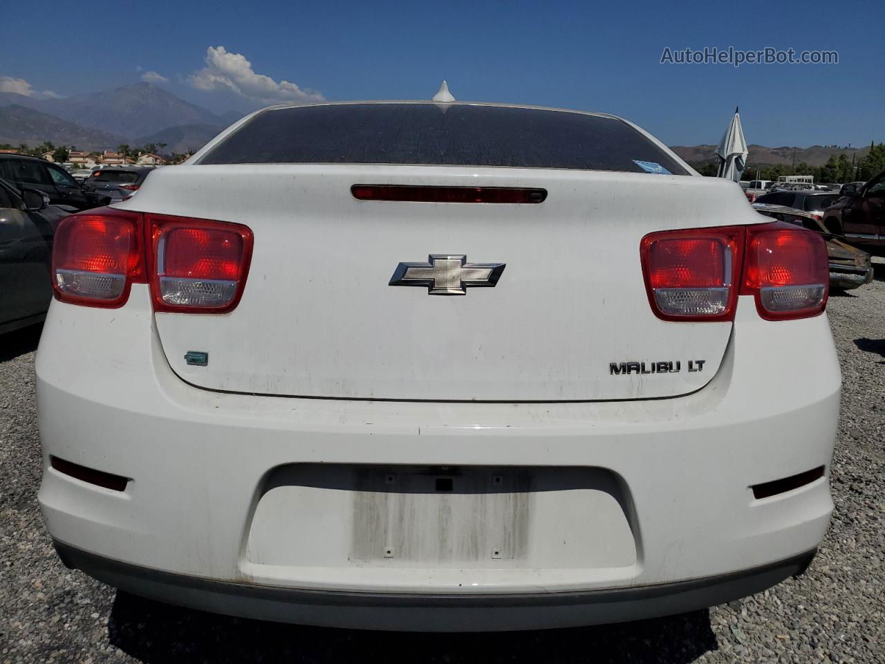 2015 Chevrolet Malibu 1lt Белый vin: 1G11C5SL2FF150755