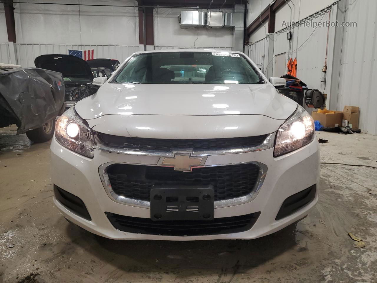 2015 Chevrolet Malibu 1lt Белый vin: 1G11C5SL5FF228400