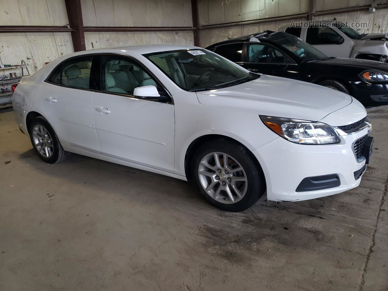 2015 Chevrolet Malibu 1lt Белый vin: 1G11C5SL6FF322141