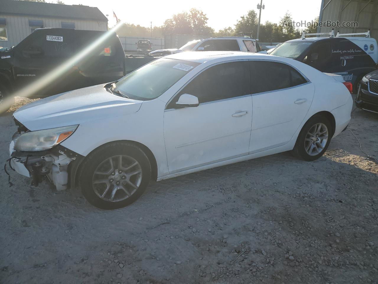 2015 Chevrolet Malibu 1lt White vin: 1G11C5SL8FF338521