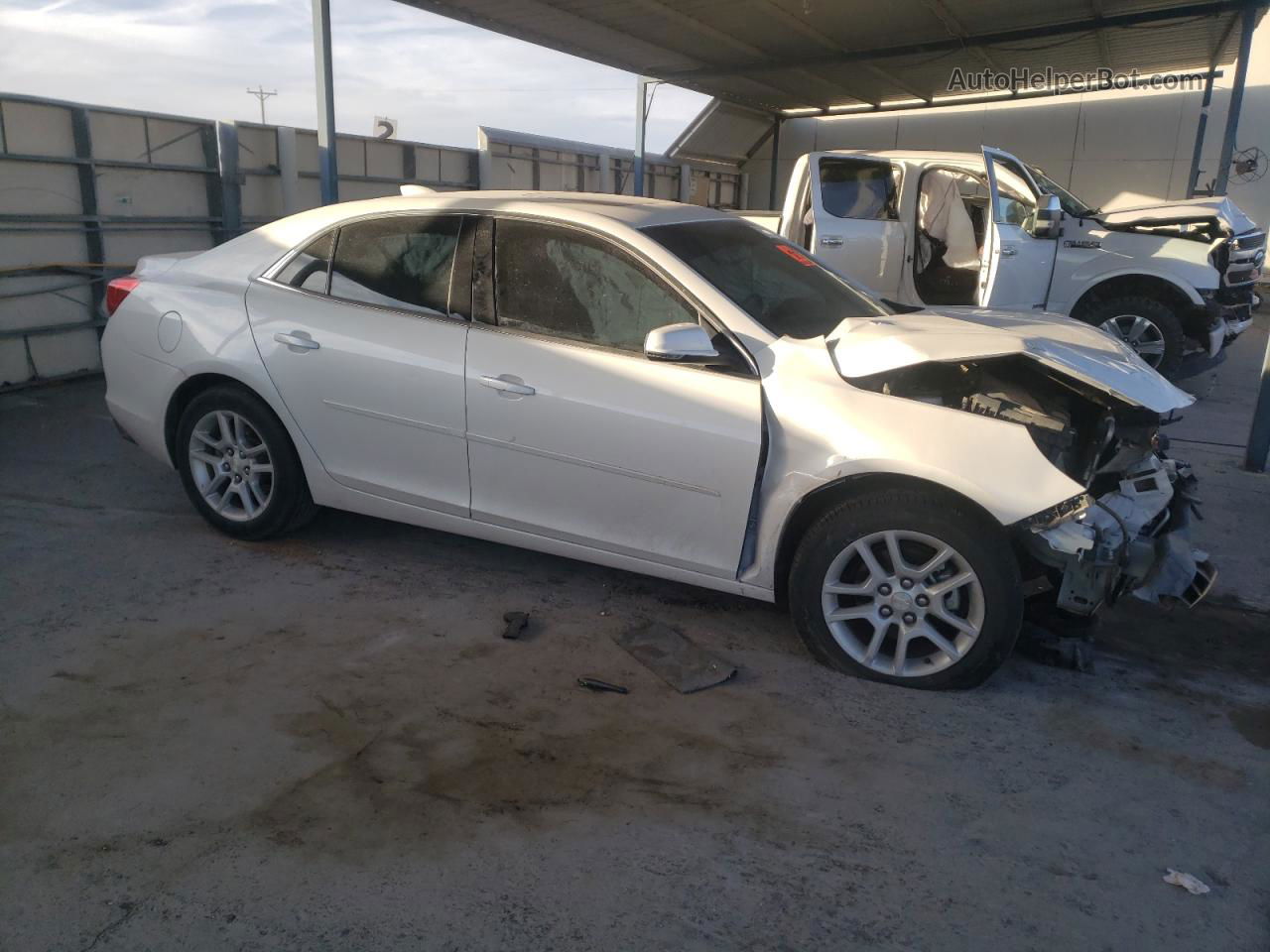 2015 Chevrolet Malibu 1lt White vin: 1G11C5SL8FU118288