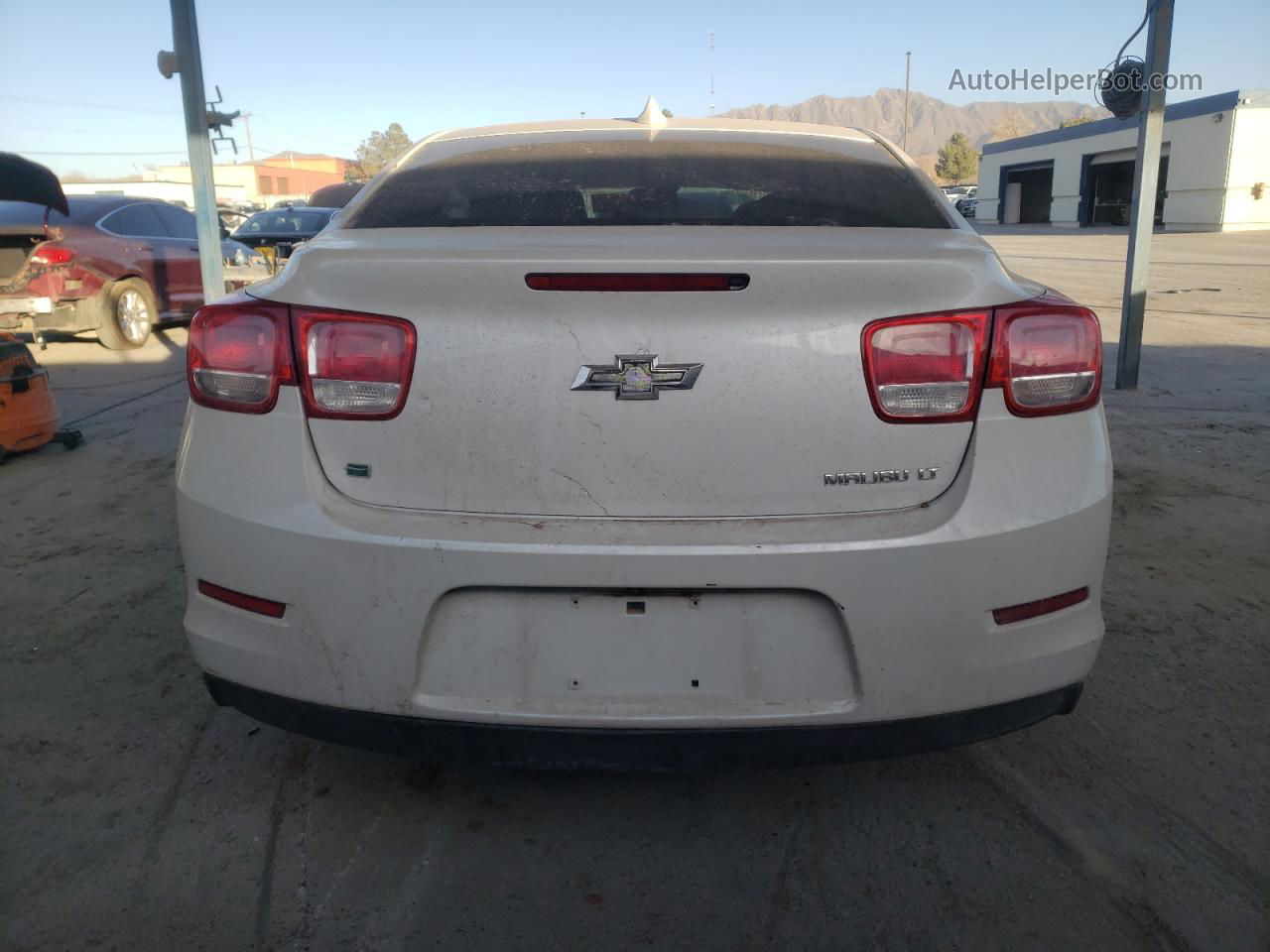 2015 Chevrolet Malibu 1lt Белый vin: 1G11C5SL8FU118288