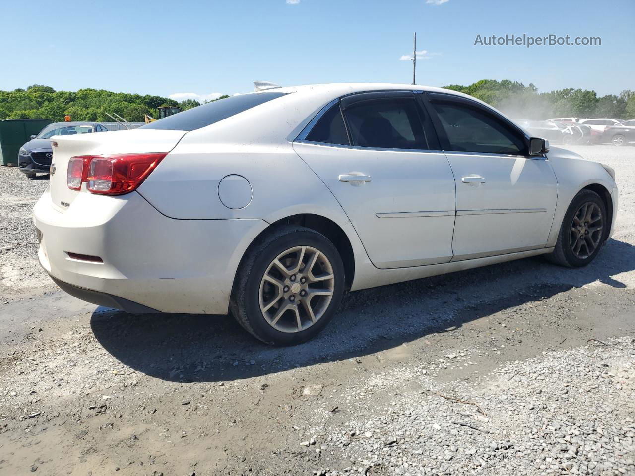 2015 Chevrolet Malibu 1lt Белый vin: 1G11C5SL9FU133074