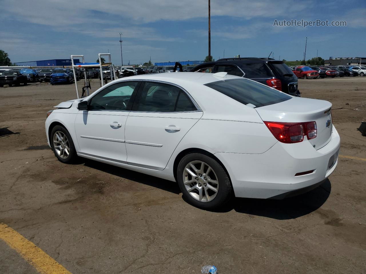 2015 Chevrolet Malibu 1lt Белый vin: 1G11C5SLXFF181462