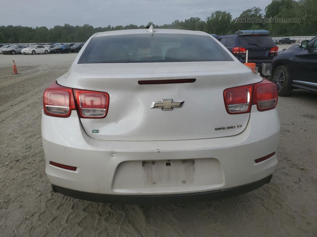 2015 Chevrolet Malibu 2lt White vin: 1G11D5SL1FF251363