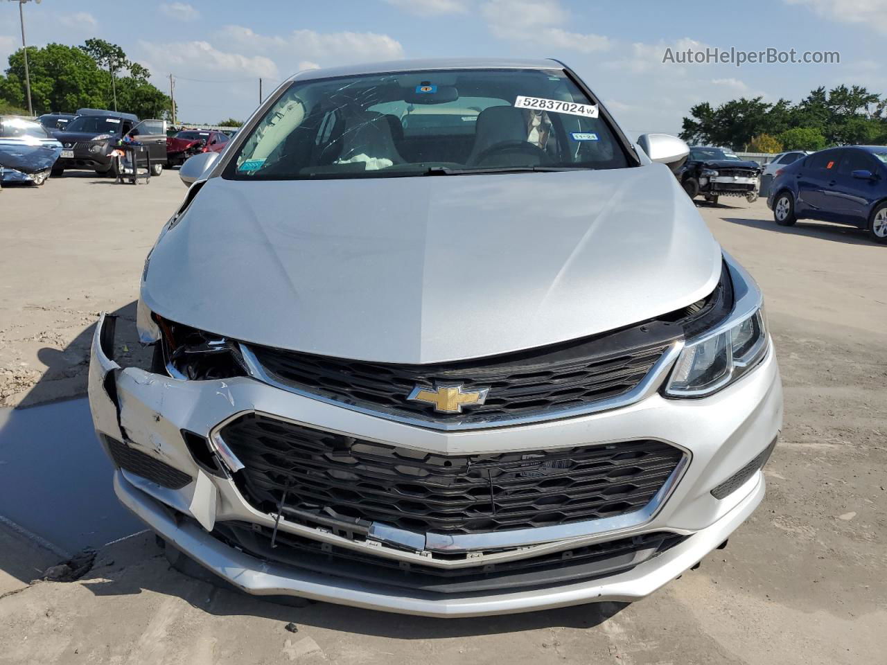 2017 Chevrolet Cruze Ls Серебряный vin: 1G1BB5SM7H7240898