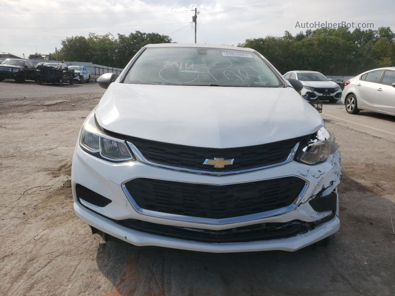 2017 Chevrolet Cruze Ls White vin: 1G1BC5SM0H7107364