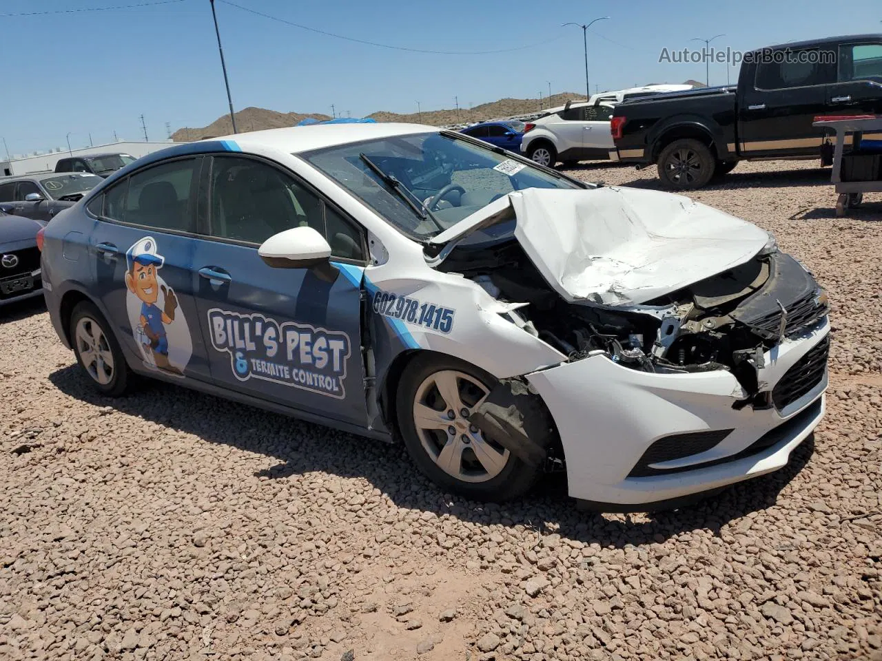 2018 Chevrolet Cruze Ls White vin: 1G1BC5SM0J7138992