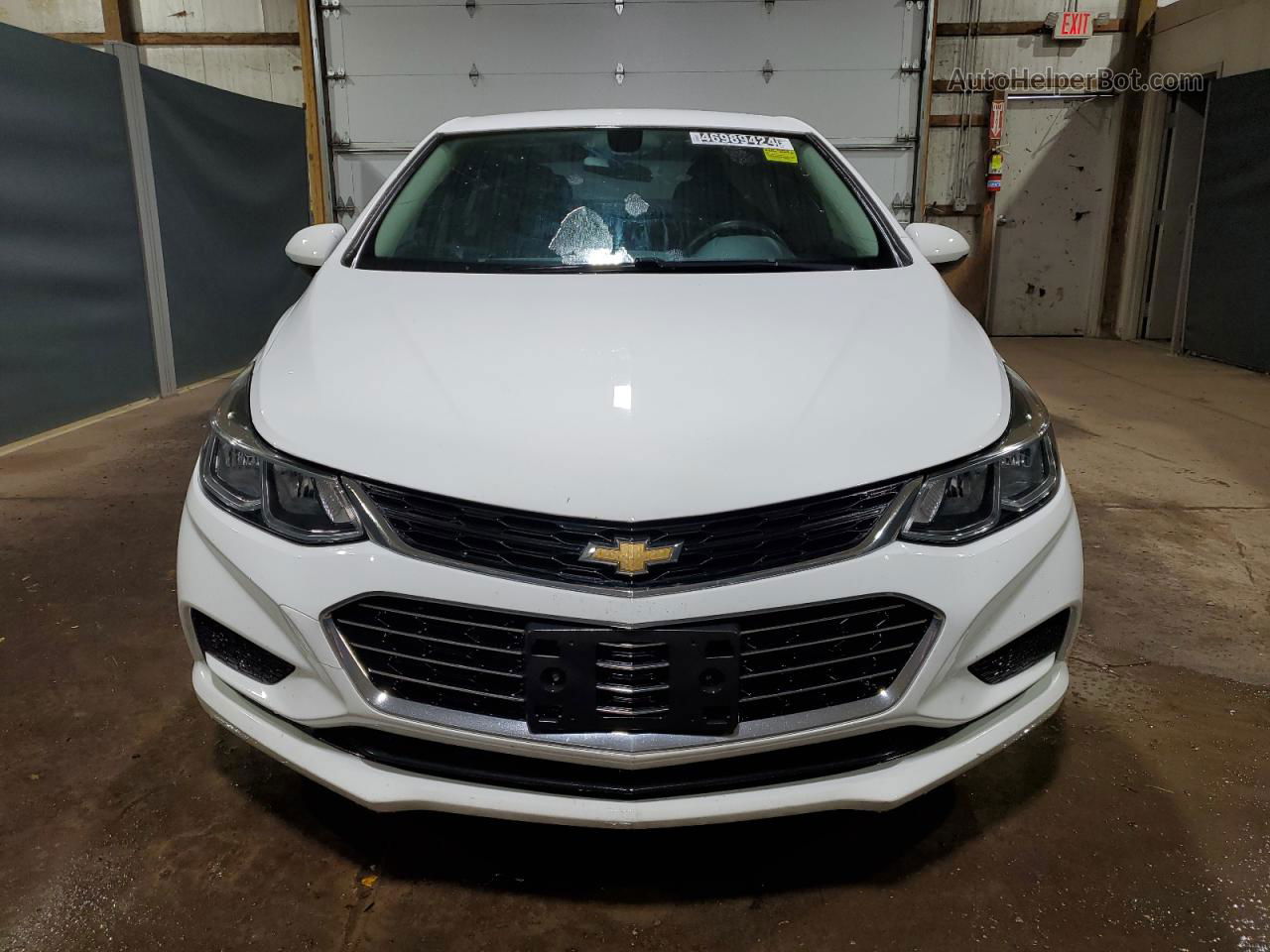 2017 Chevrolet Cruze Ls White vin: 1G1BC5SM1H7104974