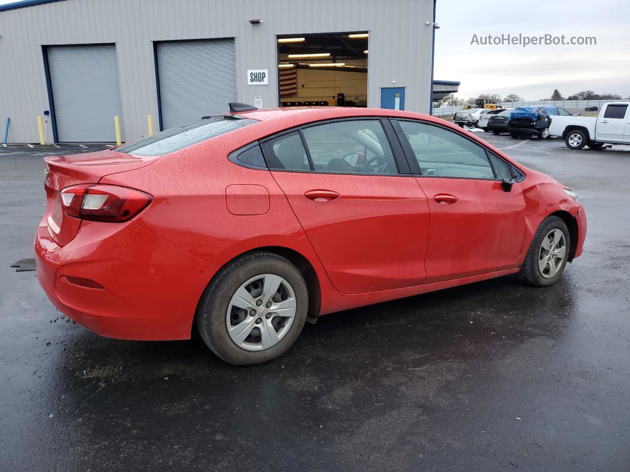 2018 Chevrolet Cruze Ls Red vin: 1G1BC5SM1J7127791