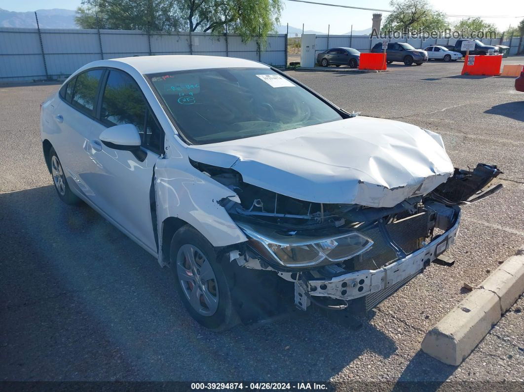 2018 Chevrolet Cruze Ls Auto White vin: 1G1BC5SM1J7206572