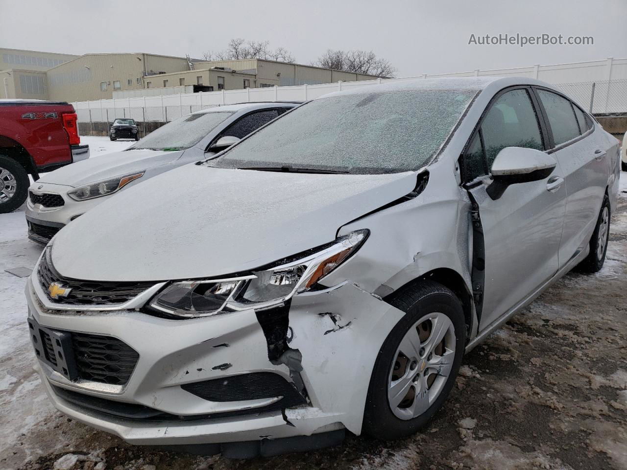 2016 Chevrolet Cruze Ls Silver vin: 1G1BC5SM2G7240044