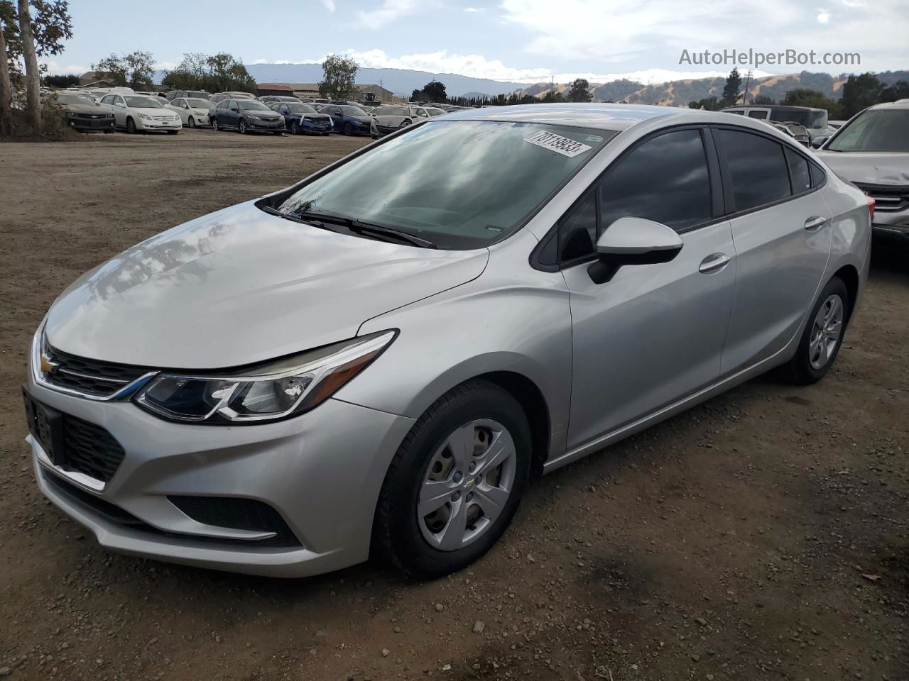 2016 Chevrolet Cruze Ls Silver vin: 1G1BC5SM2G7299627