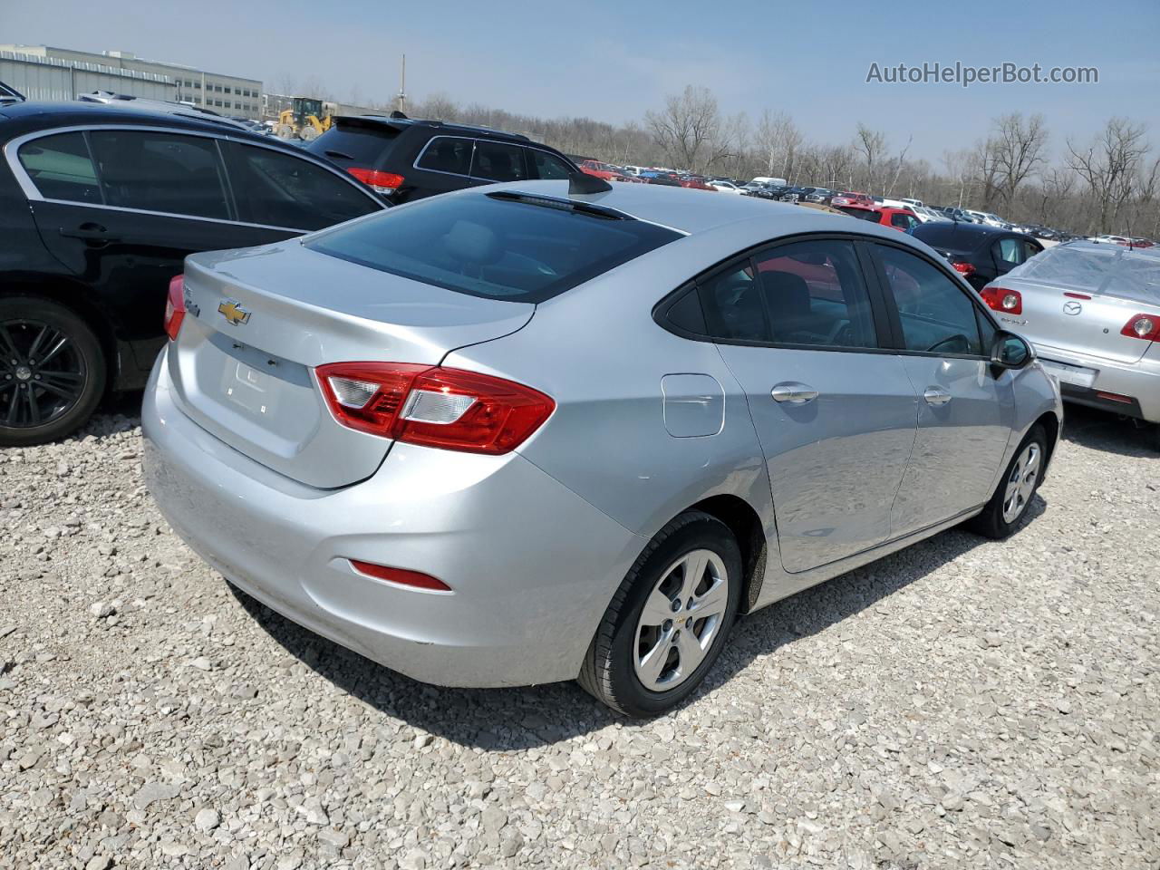 2017 Chevrolet Cruze Ls Silver vin: 1G1BC5SM2H7113277