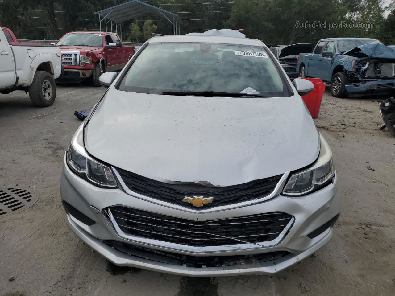 2018 Chevrolet Cruze Ls Серебряный vin: 1G1BC5SM2J7155504