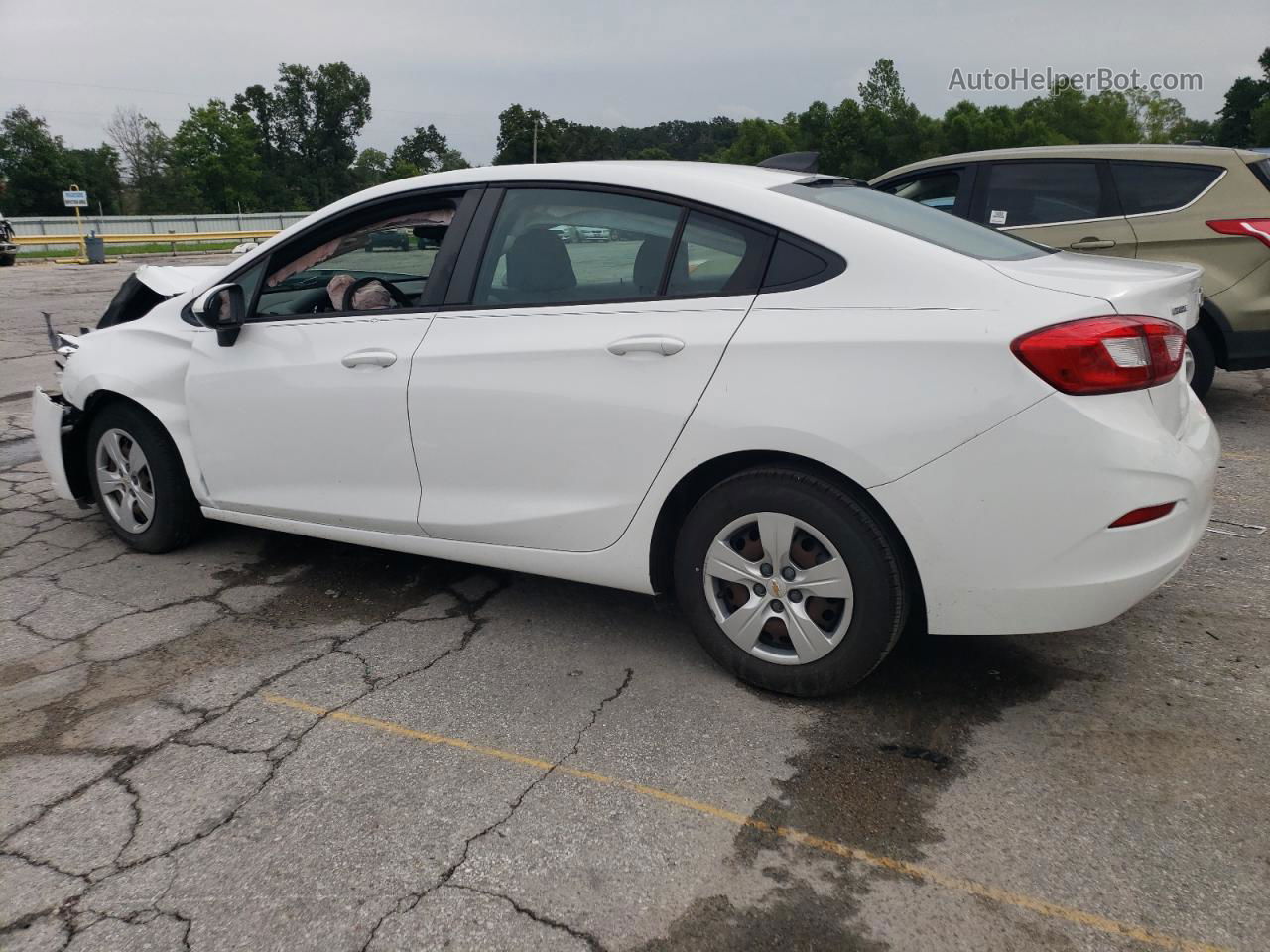 2018 Chevrolet Cruze Ls White vin: 1G1BC5SM2J7177048