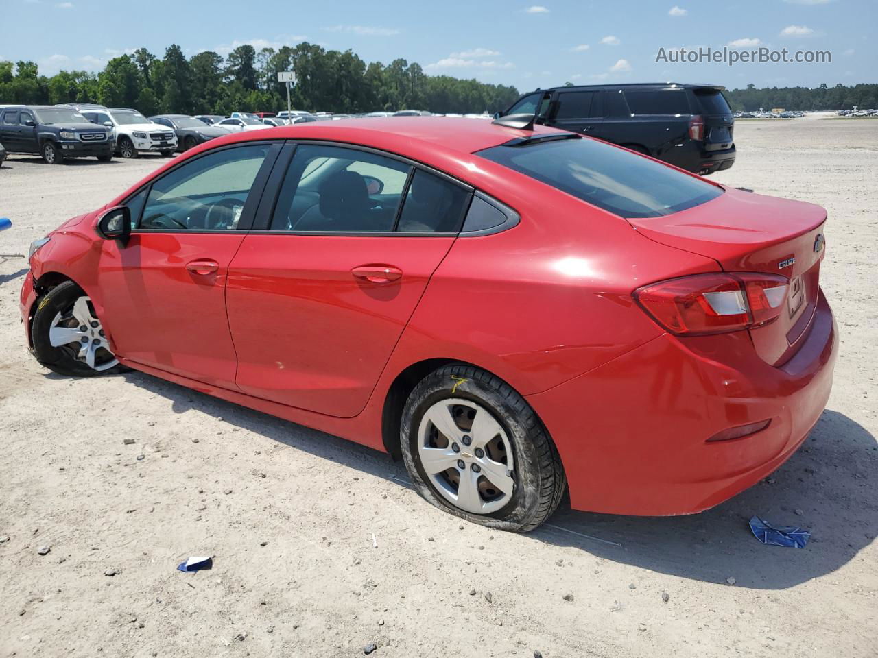 2018 Chevrolet Cruze Ls Красный vin: 1G1BC5SM2J7181147