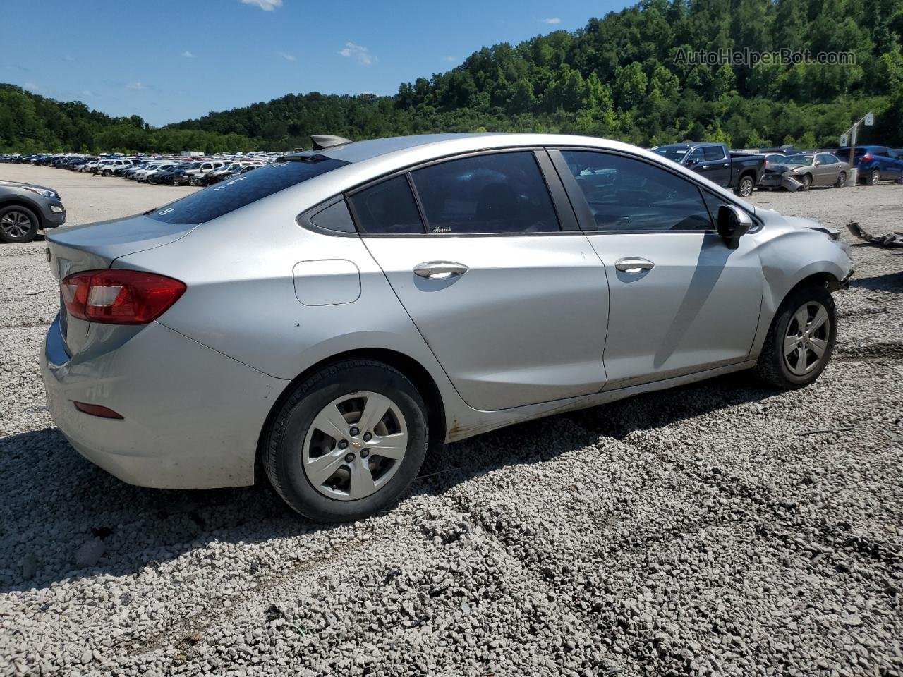 2017 Chevrolet Cruze Ls Silver vin: 1G1BC5SM3H7106287