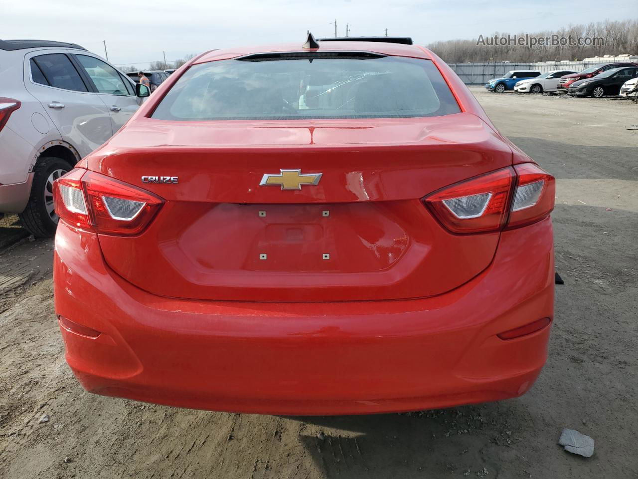 2018 Chevrolet Cruze Ls Red vin: 1G1BC5SM3J7186647