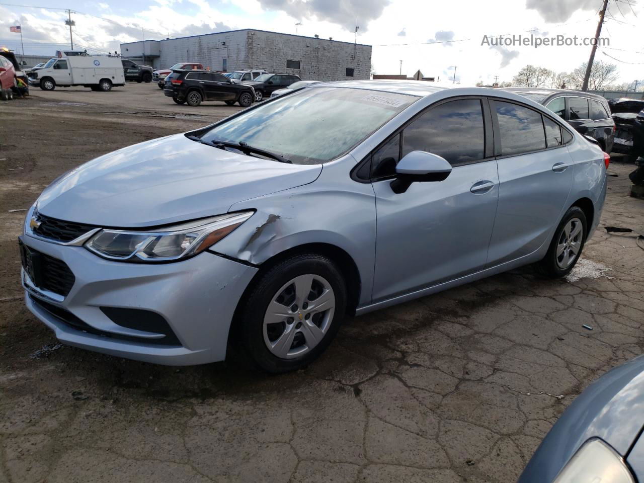 2018 Chevrolet Cruze Ls Silver vin: 1G1BC5SM4J7130314