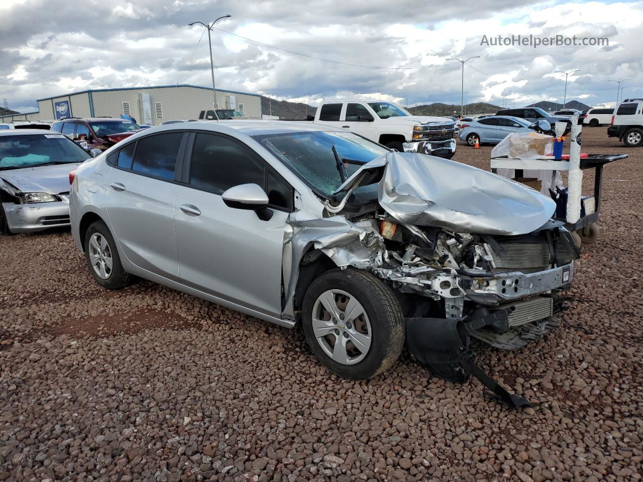 2018 Chevrolet Cruze Ls Silver vin: 1G1BC5SM4J7238643