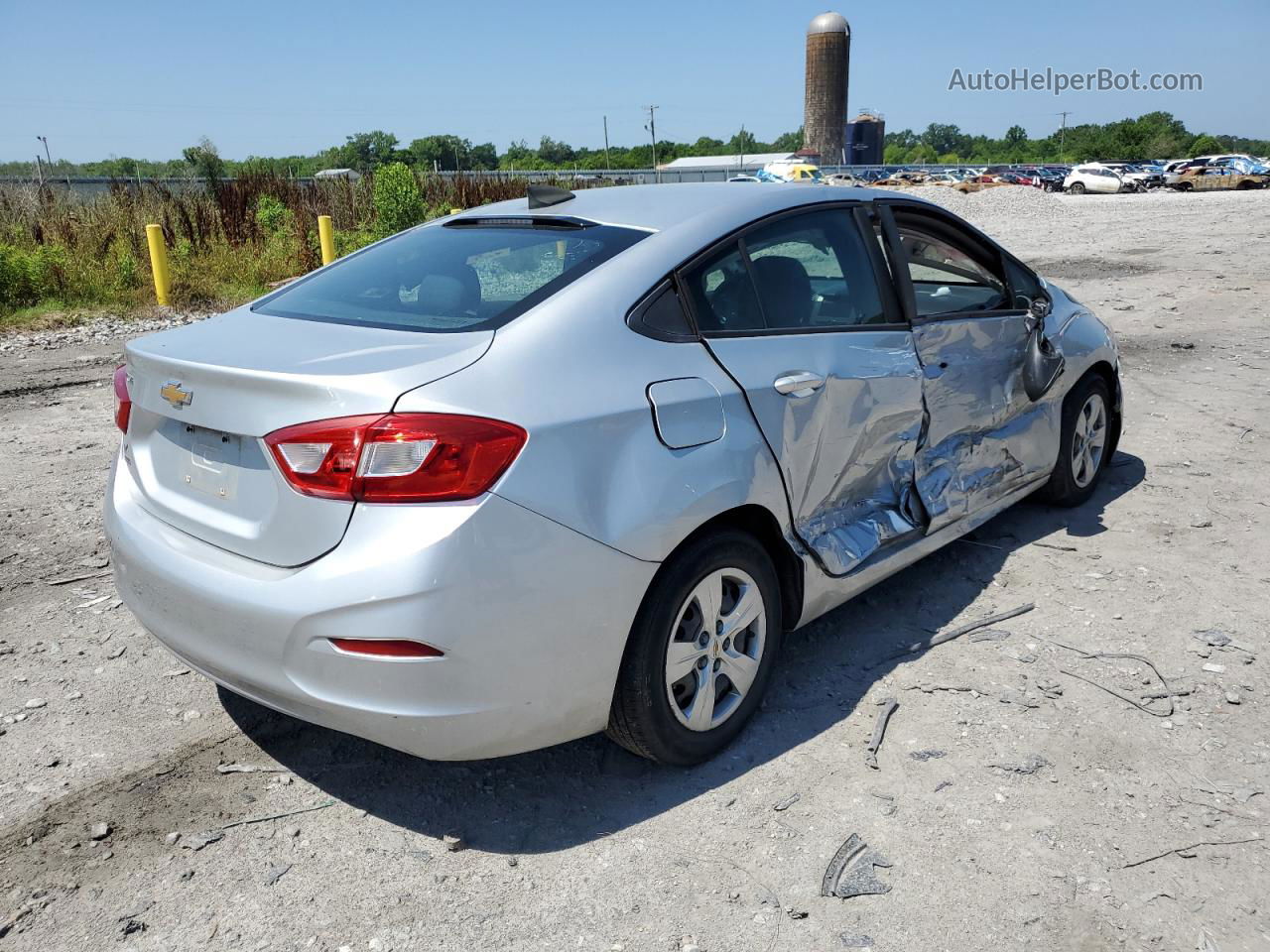 2016 Chevrolet Cruze Ls Silver vin: 1G1BC5SM5G7267562