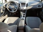 2017 Chevrolet Cruze Ls Белый vin: 1G1BC5SM5H7234711