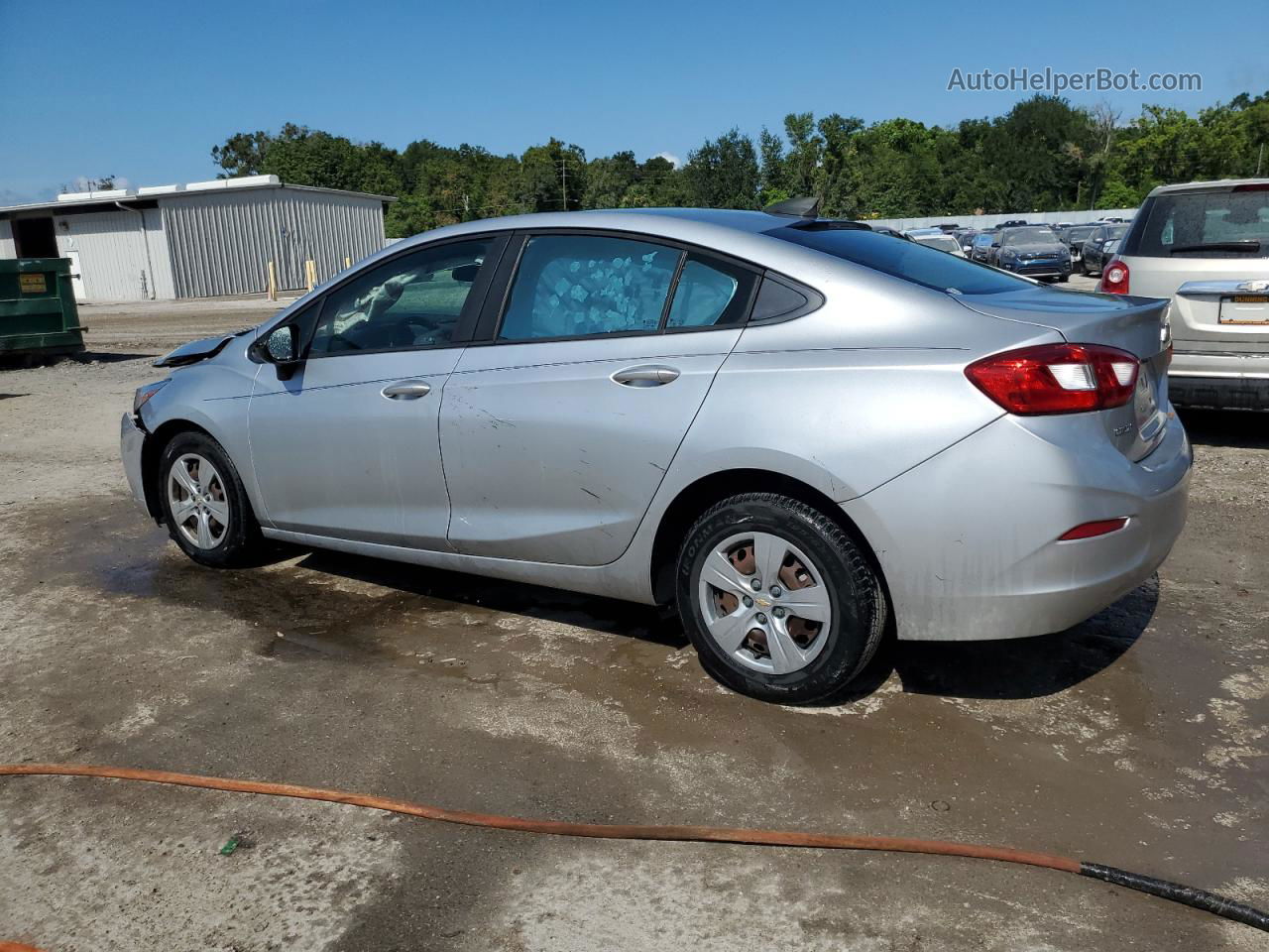 2018 Chevrolet Cruze Ls Серебряный vin: 1G1BC5SM6J7181331