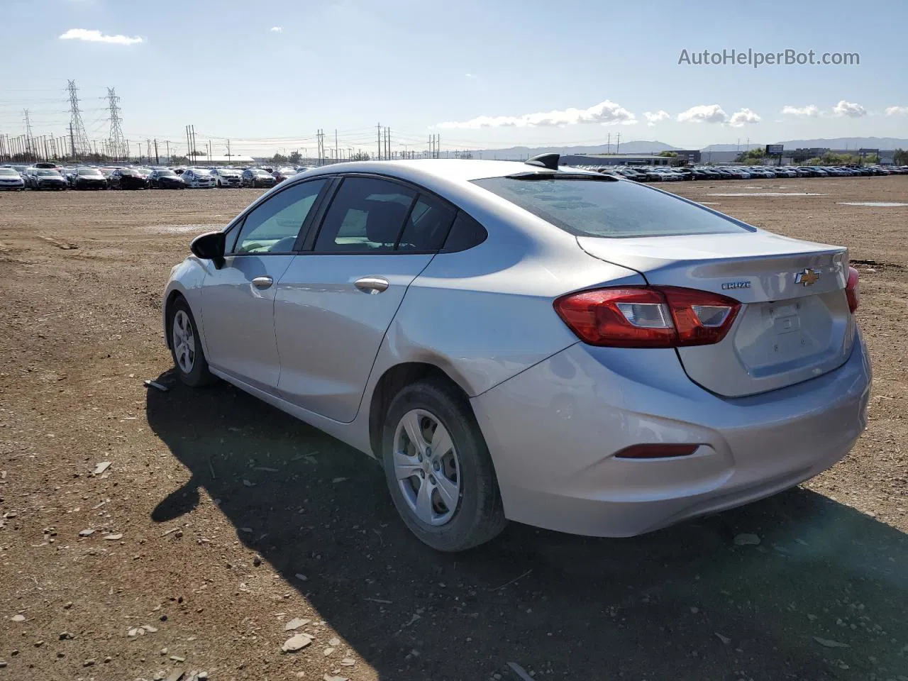 2017 Chevrolet Cruze Ls Silver vin: 1G1BC5SM7H7126736