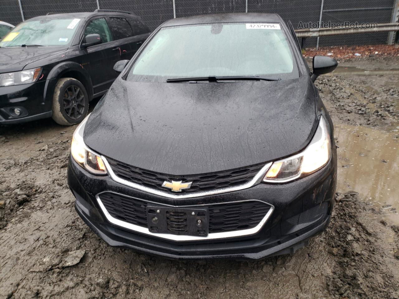 2017 Chevrolet Cruze Ls Черный vin: 1G1BC5SM7H7202021