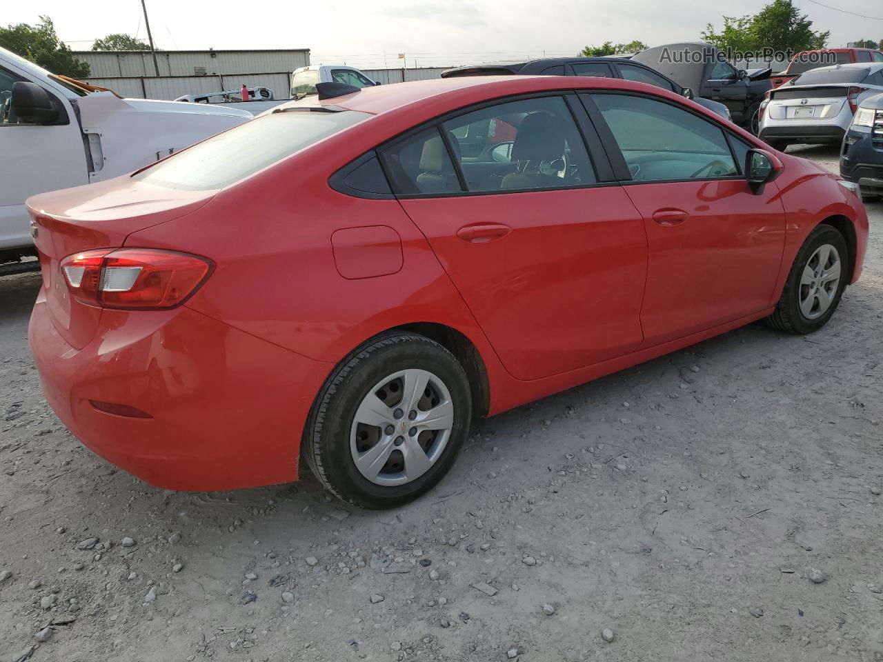 2018 Chevrolet Cruze Ls Red vin: 1G1BC5SM7J7167437