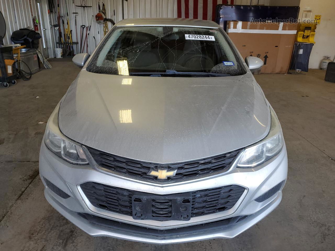 2017 Chevrolet Cruze Ls Silver vin: 1G1BC5SM9H7187117