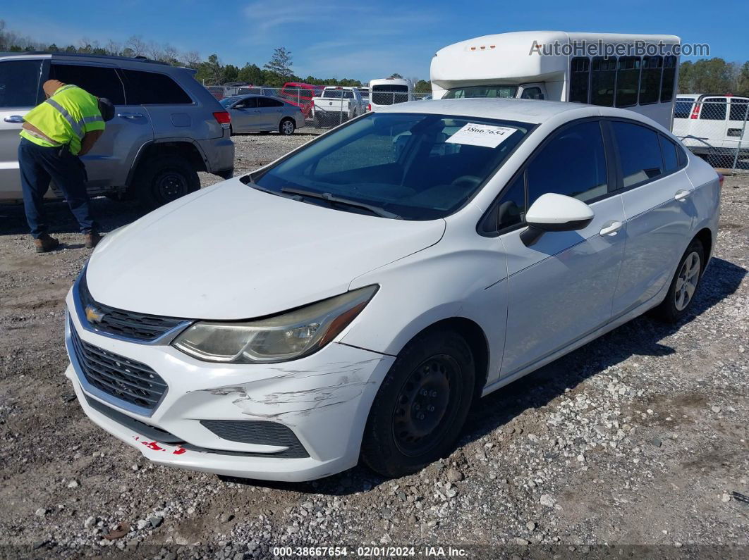 2017 Chevrolet Cruze Ls Auto Белый vin: 1G1BC5SMXH7117304