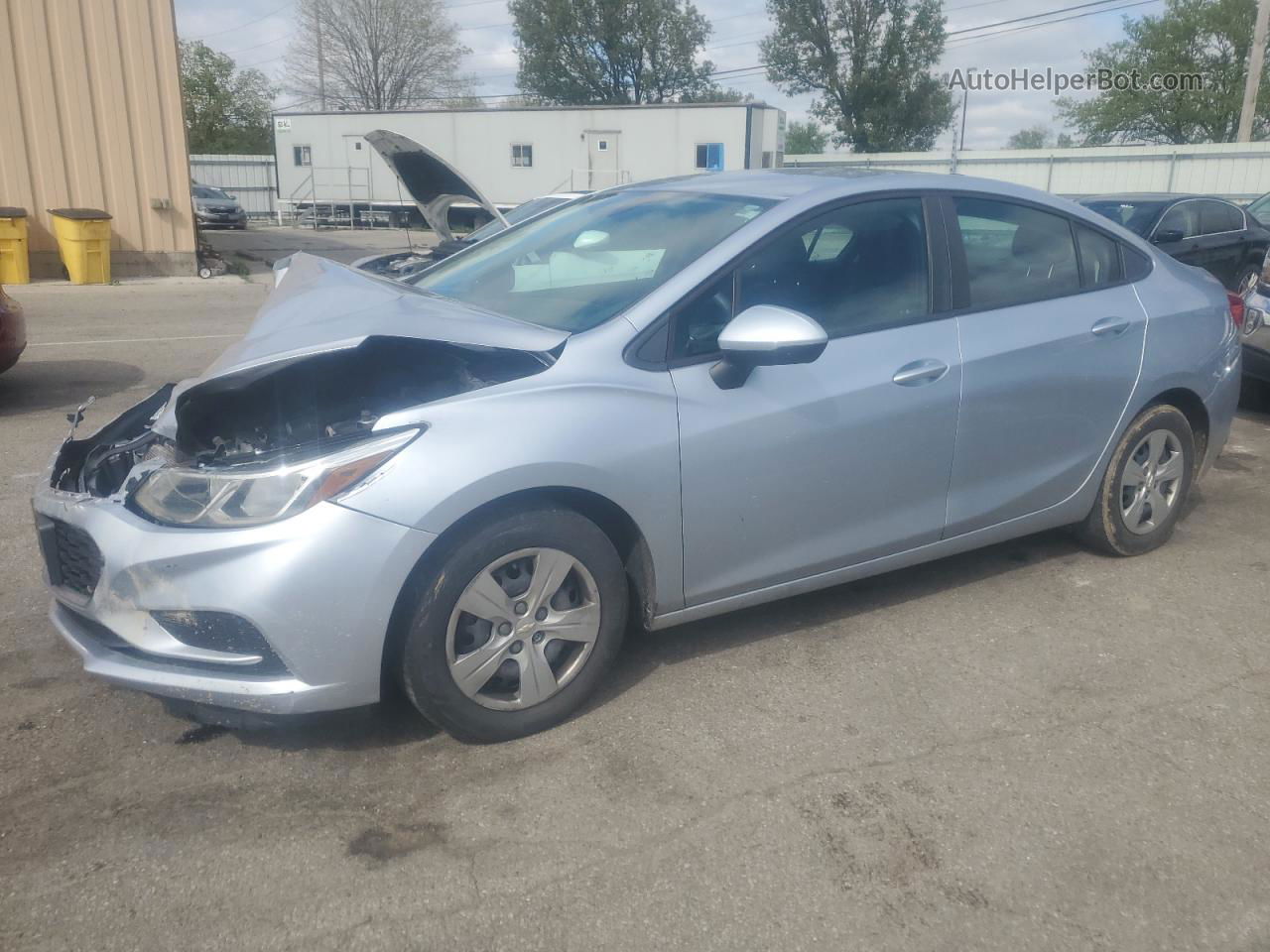 2017 Chevrolet Cruze Ls Silver vin: 1G1BC5SMXH7129422