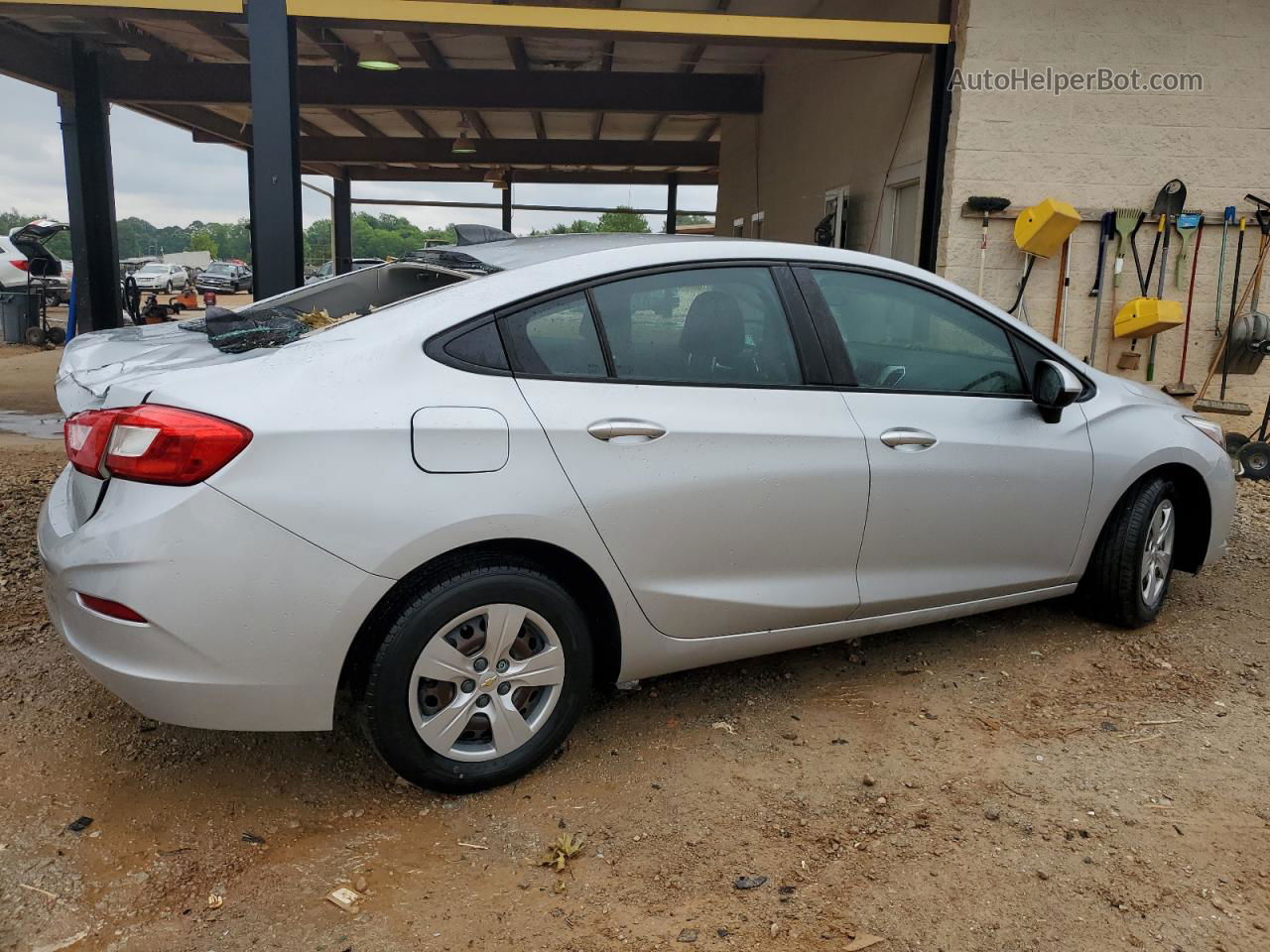 2017 Chevrolet Cruze Ls Silver vin: 1G1BC5SMXH7183822