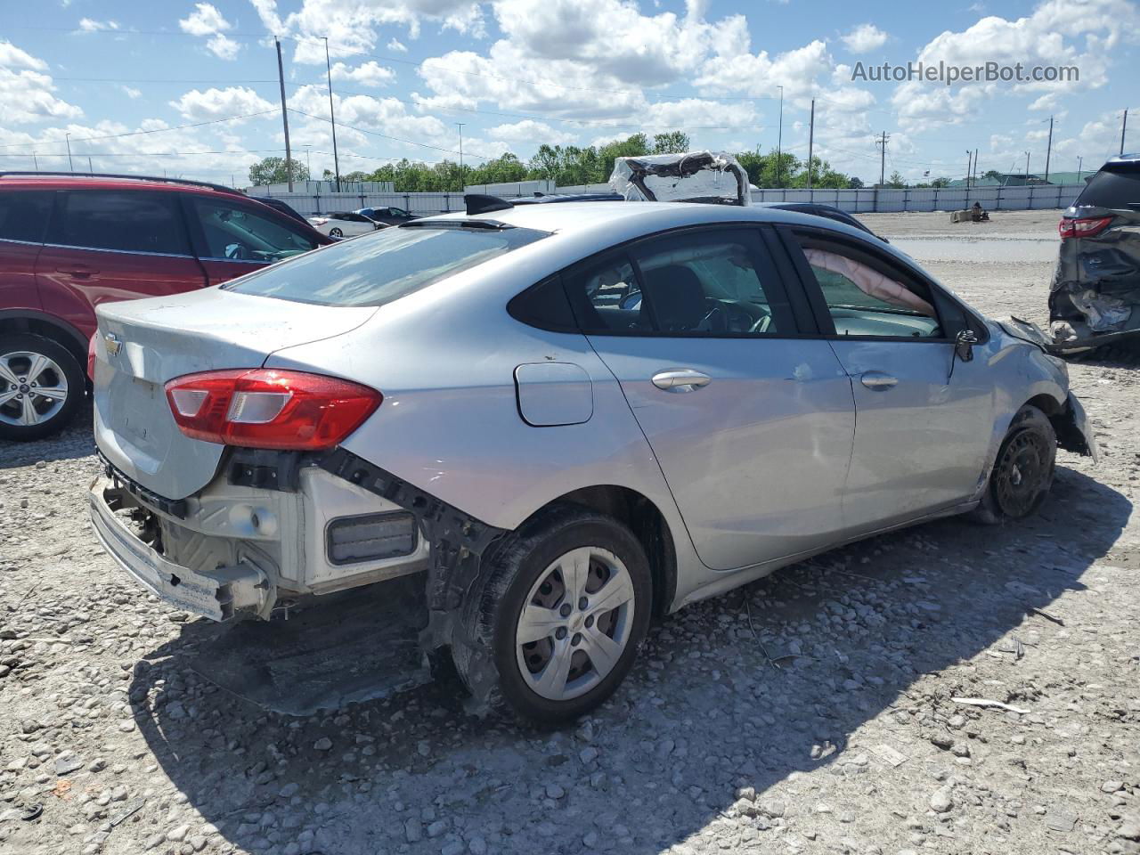 2017 Chevrolet Cruze Ls Silver vin: 1G1BC5SMXH7199549