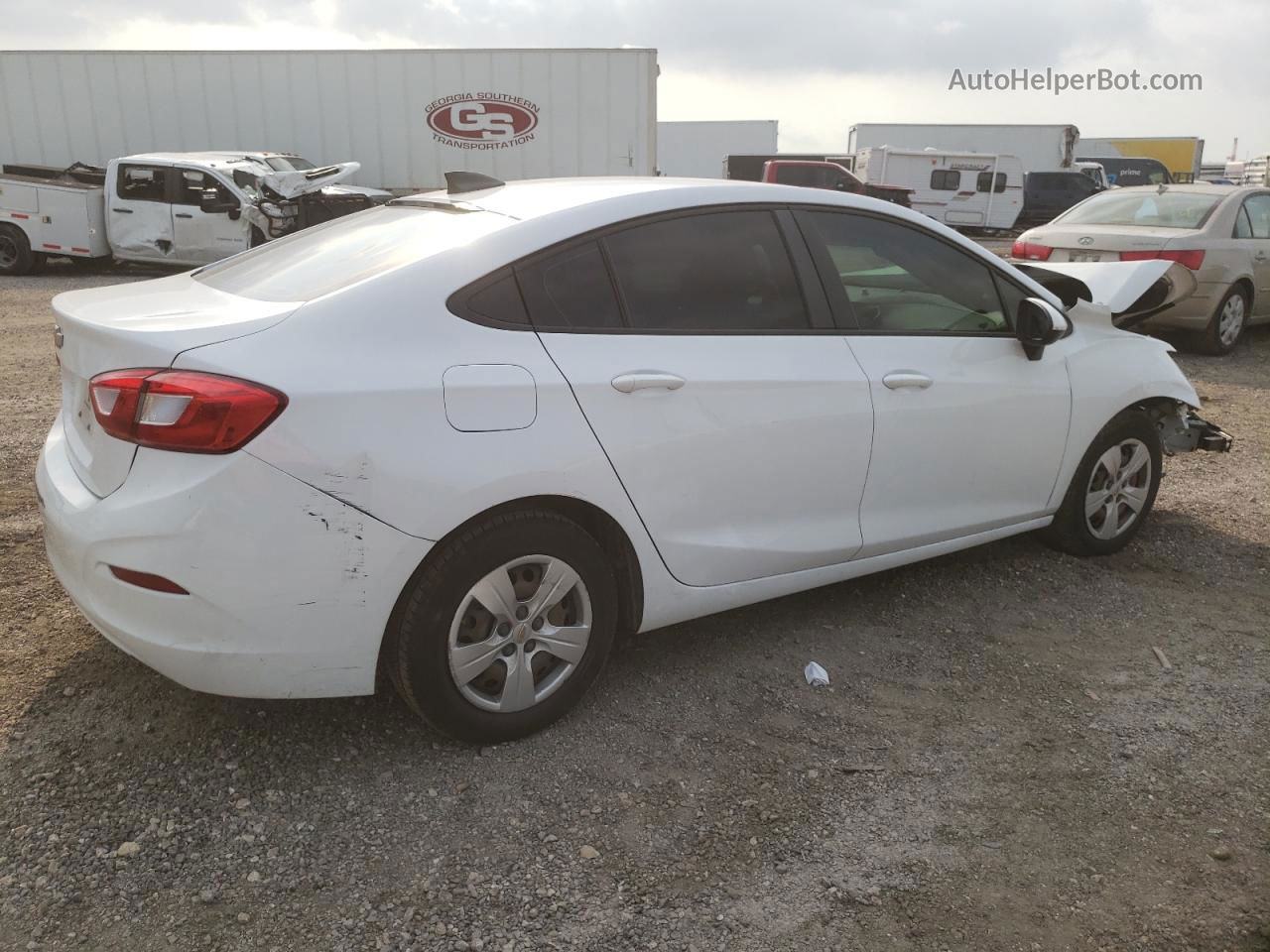 2018 Chevrolet Cruze Ls White vin: 1G1BC5SMXJ7238646