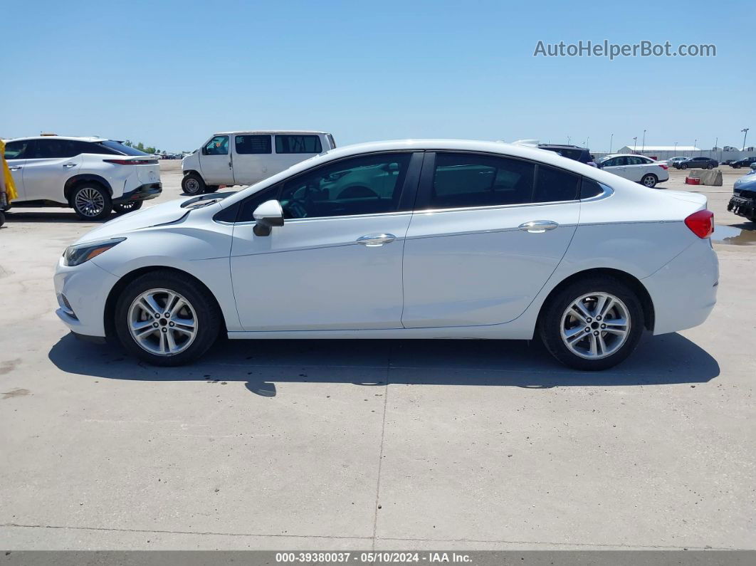 2017 Chevrolet Cruze Lt Auto White vin: 1G1BE5SM0H7139130