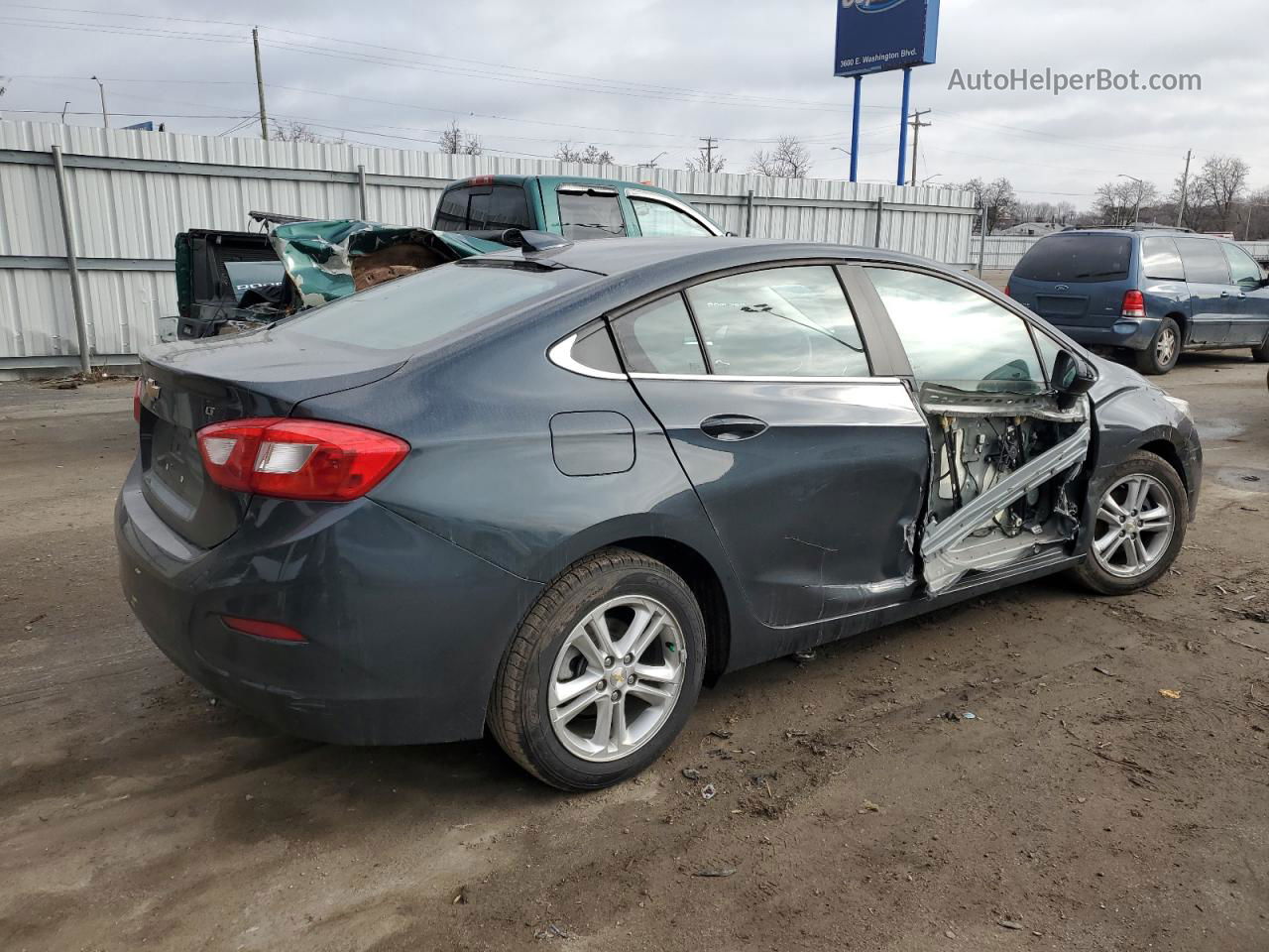 2017 Chevrolet Cruze Lt Серый vin: 1G1BE5SM0H7186710