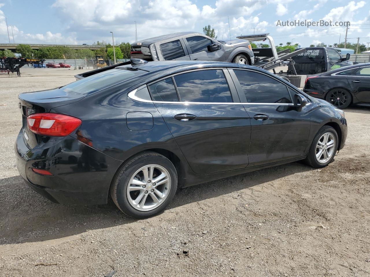 2017 Chevrolet Cruze Lt Черный vin: 1G1BE5SM0H7203389